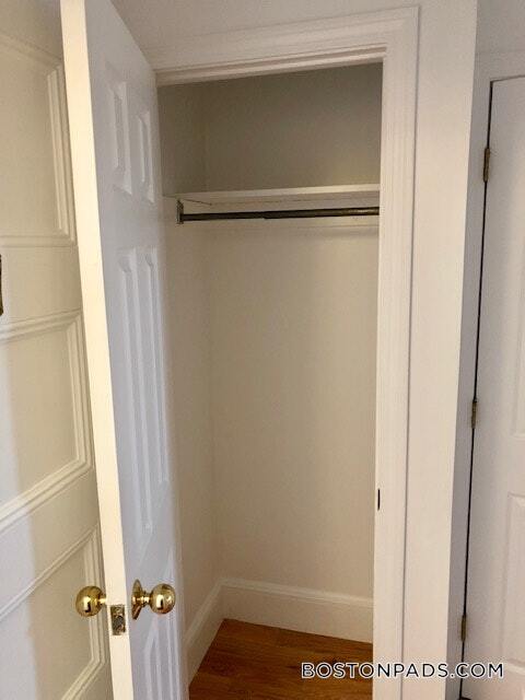 Foto del edificio - 1061 Beacon St