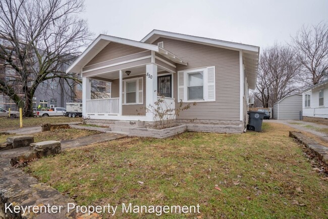 Building Photo - 2 br, 1 bath House - 820 S Lewis Ave