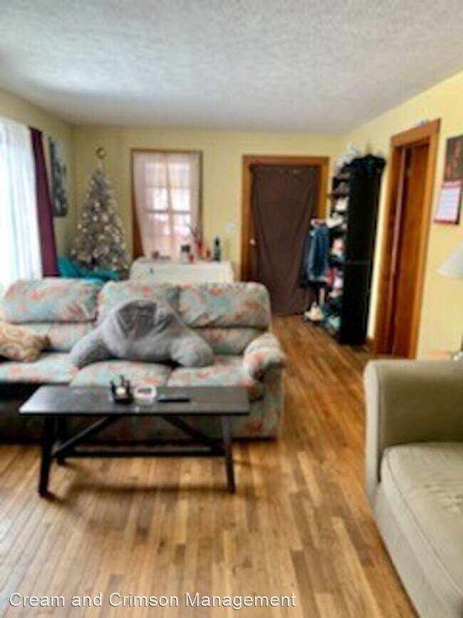 Foto del edificio - 3 br, 1 bath House - 1123 North Madison
