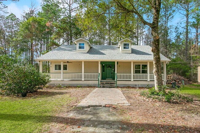 Building Photo - 67425 Salt Lick Ln