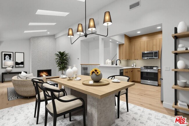 Foto del edificio - 1648 Palisades Dr