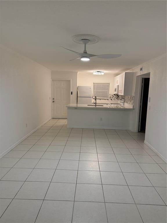 Foto del edificio - 25050 Sandhill Blvd