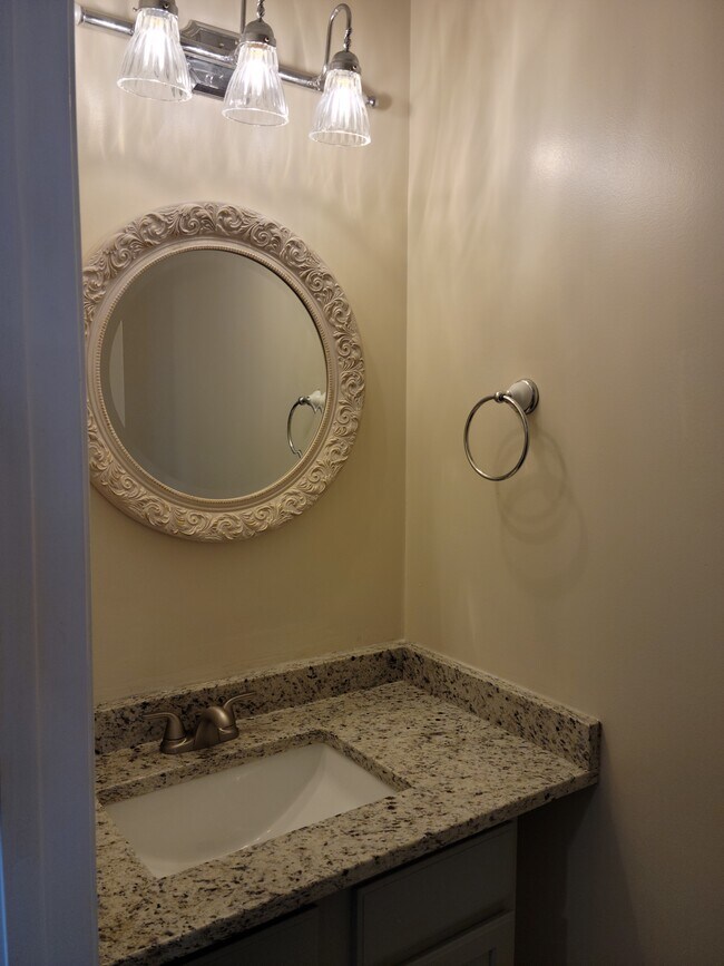 131 Orchard Ln, Hanover, PA 17331 Townhome Rentals in Hanover PA