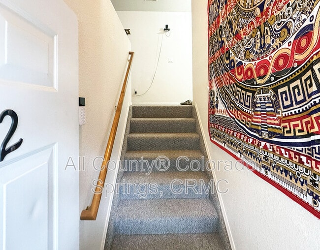 Building Photo - 202 S Empress Dr