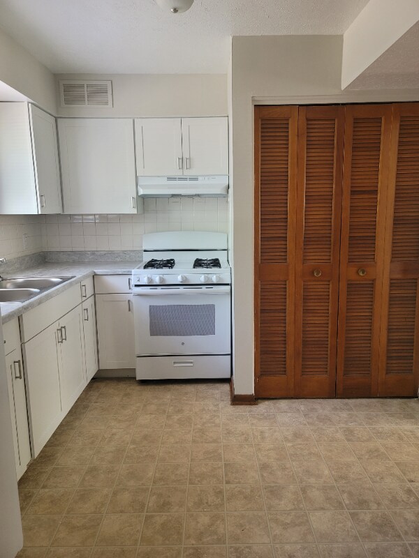 Foto del edificio - 359 Pershing Ave NE