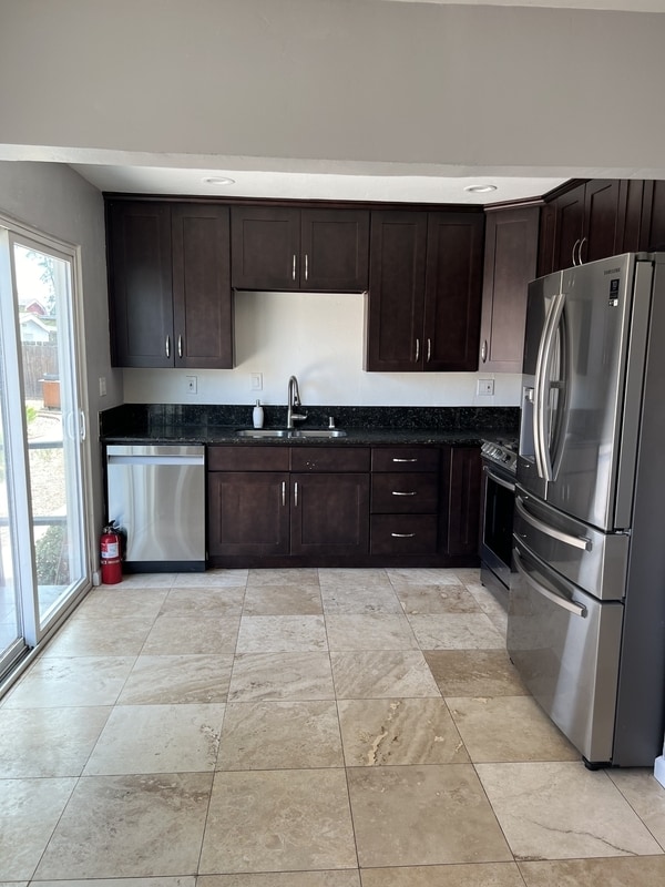 Building Photo - 8557 Paseo Dr