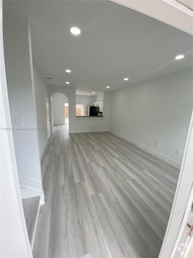 Building Photo - 13765 SW 170th Terrace