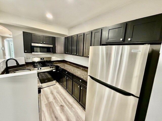 Foto del edificio - 4344 W Lexington St