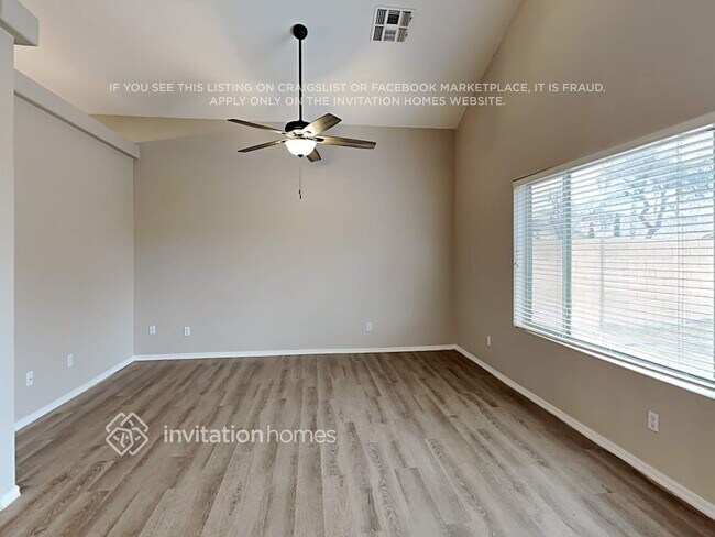 Foto del edificio - 16251 W Statler St