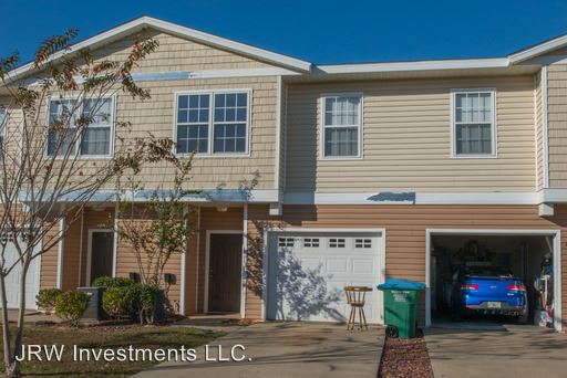 Primary Photo - 3 br, 2.5 bath Apartment - 156 Iron Horse Dr