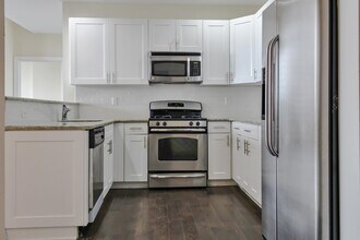 Building Photo - 319 Grant Ave