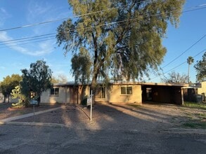 Building Photo - 1212 N Sherry Ave