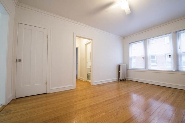 11111 S Vernon Apartments Chicago Il Apartments Com