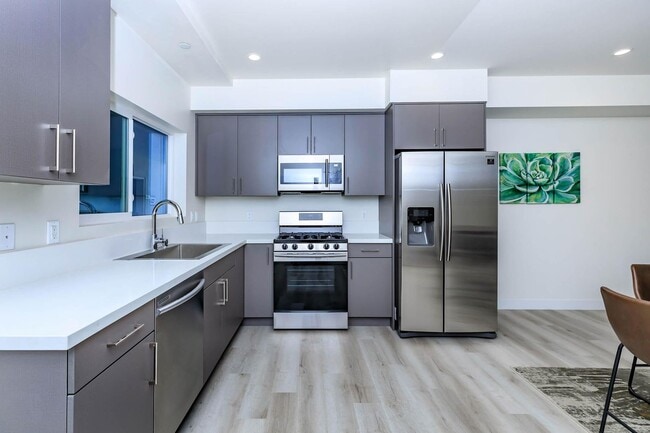Interior Photo - The Jordan Heights