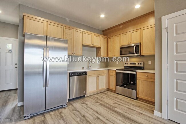 Foto del edificio - 2713 Broadway St