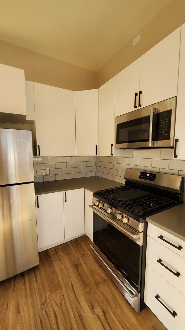Building Photo - 11459 Broadmead St