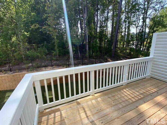 Building Photo - 2819 Macbeth Ln