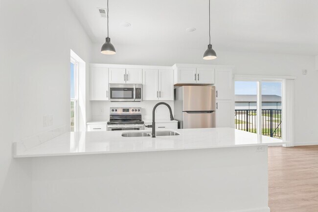 Foto del edificio - Woodline Townhomes