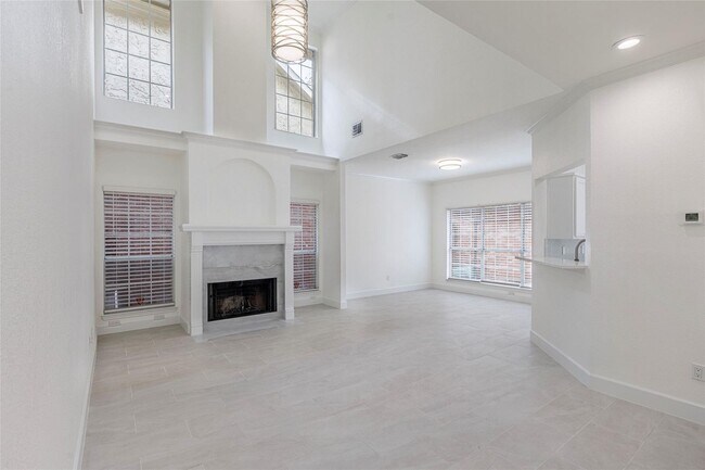 Foto del edificio - COMING SOON IN EULESS!