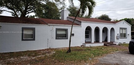 Building Photo - 9301 NW 4th Ave