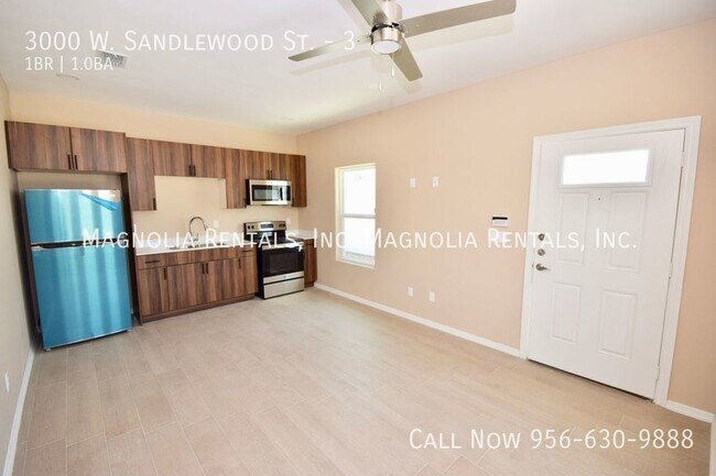 Foto del edificio - 3000 W Sandlewood St