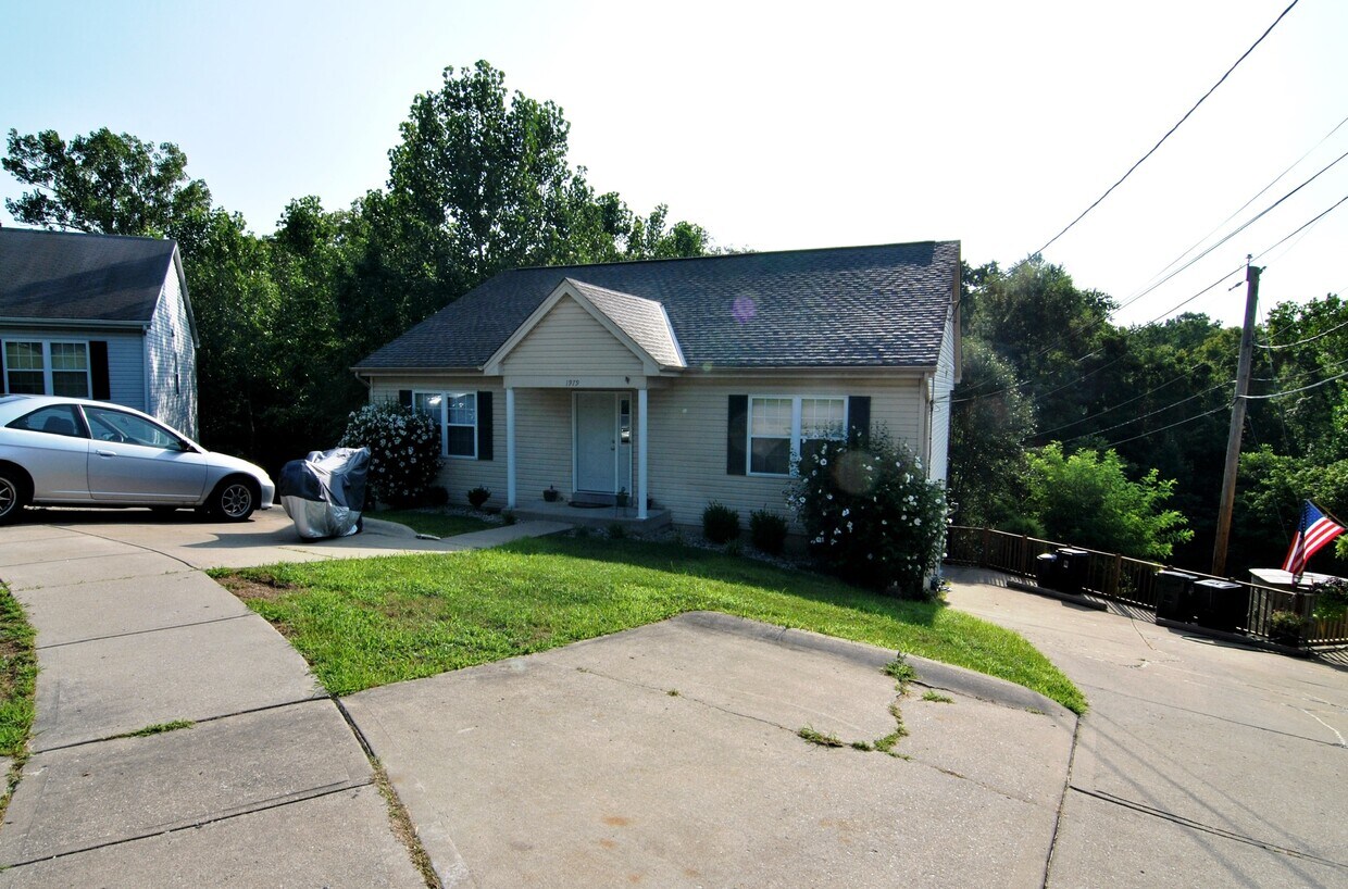1979 Pieck Dr, Fort Wright, KY 41011 Townhome Rentals in Fort Wright