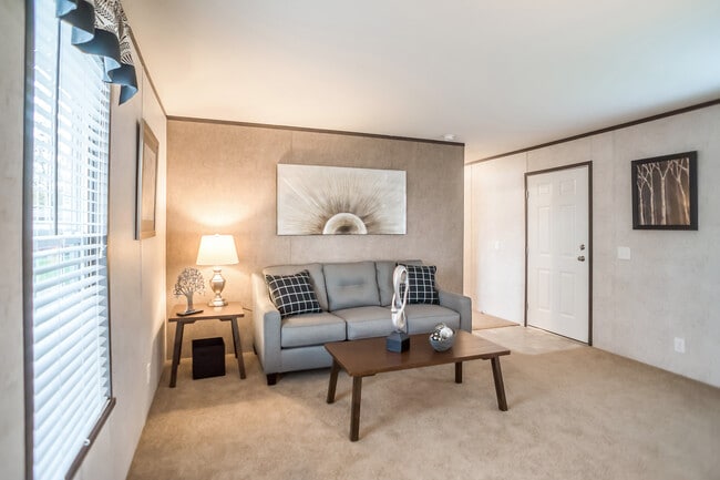 Building Photo - 2251 Wellington Green Dr