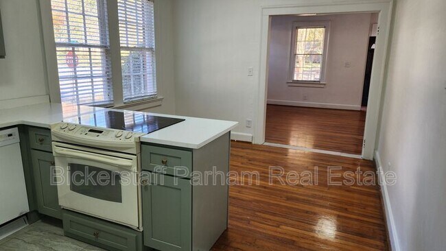 Foto del edificio - 925 Cooper Ave