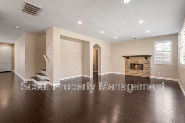 Building Photo - 33331 Decada St