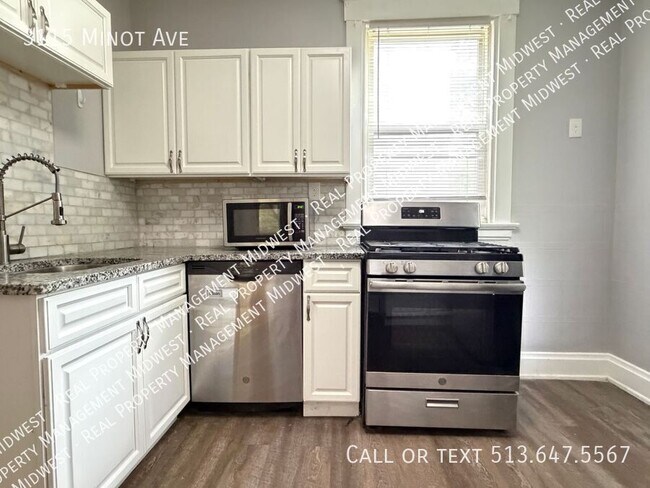 Foto del edificio - 3115 Minot Ave