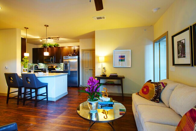 Foto del edificio - 10012 Stonelake Blvd