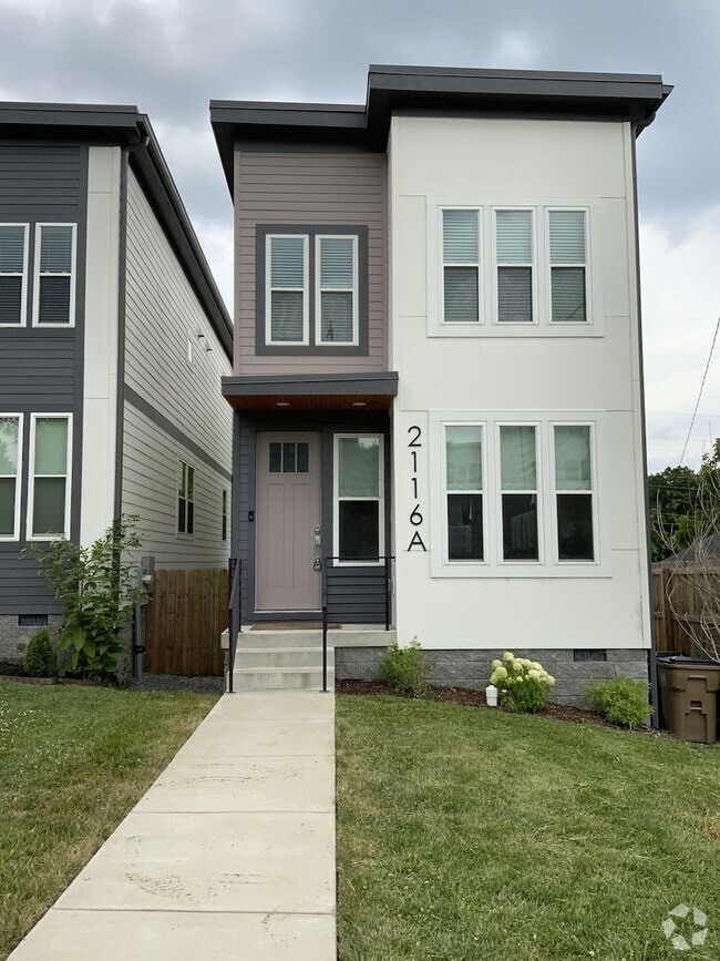 Building Photo - 2116 Courtney Ave