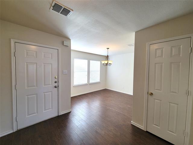 Foto del edificio - 2603 Hidden Valley Dr