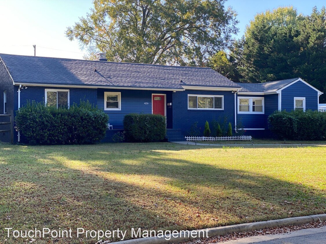Foto principal - 3 br, 2 bath House - 4220 Sheridan Dr.