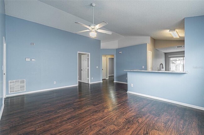 Foto del edificio - 13136 Carrollwood Creek Dr