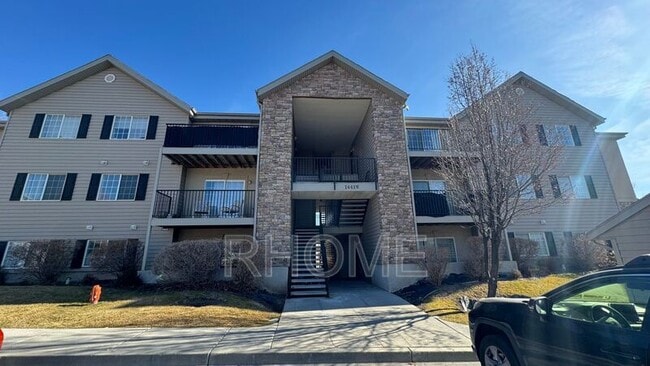 Building Photo - 1441 Westbury Way