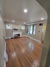 Building Photo - 429 N Laclede Station Rd