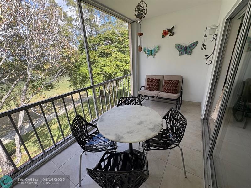 Foto principal - 1055 Country Club Dr