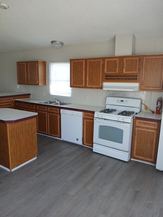 Foto del edificio - Mobile Home For Sale