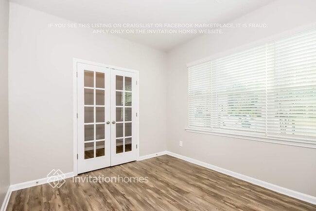 Building Photo - 145 Falls Cove Dr