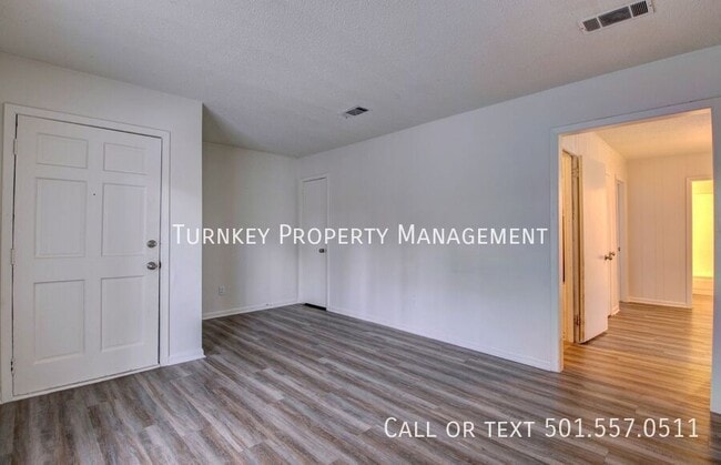 Building Photo - 8919 Tanya Dr