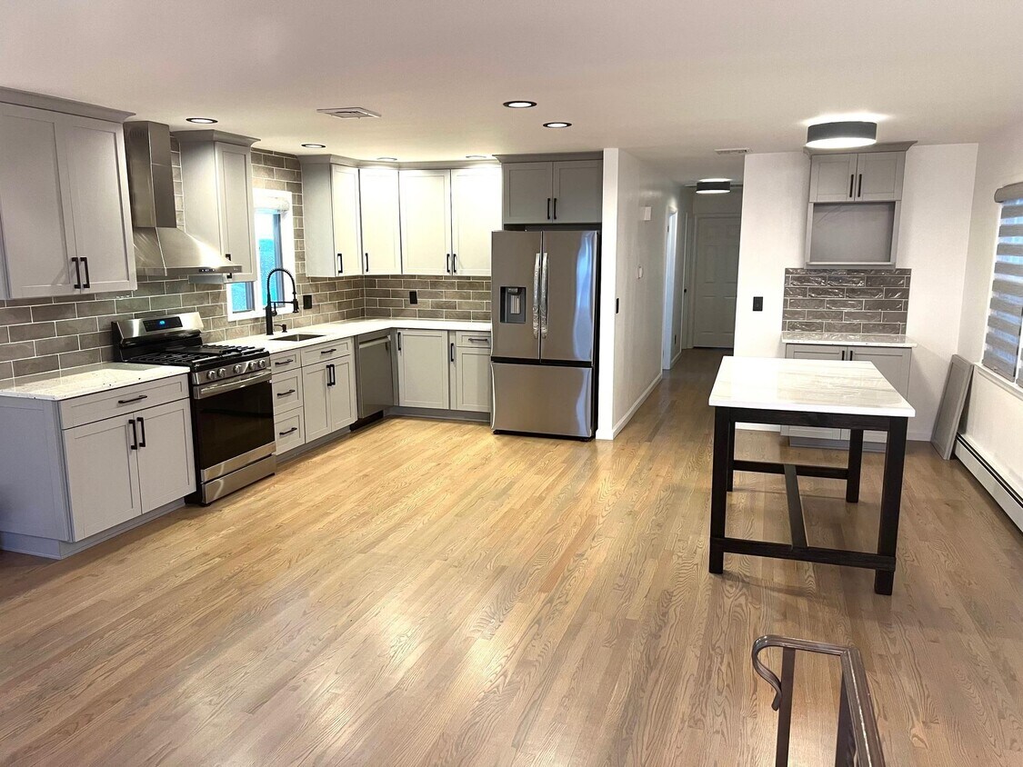 Foto principal - 1512 89th St