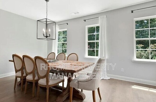 Foto del edificio - 299 Benson Manor Cir