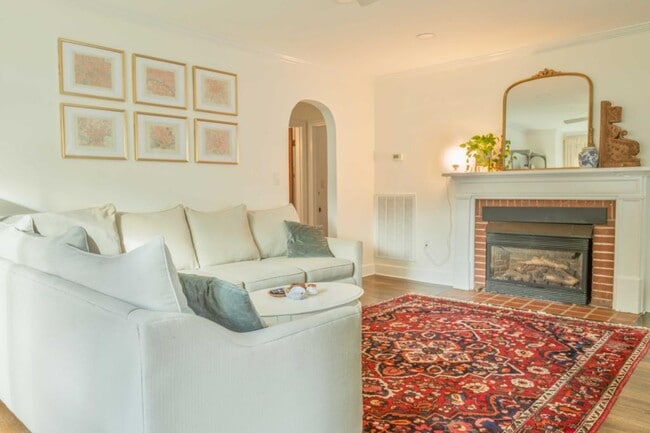 Photo - 303 Shawnee Trail House