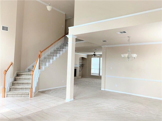 Foto del edificio - 1720 Chasewood Dr
