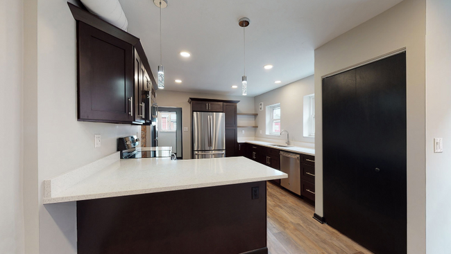 Foto del edificio - 1819 E Carson St