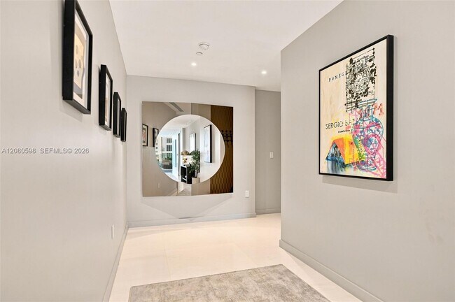 Foto del edificio - 300 Biscayne Blvd Way