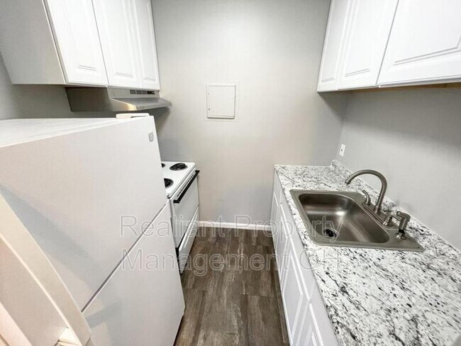 Foto del edificio - 3821 S Jefferson Ave