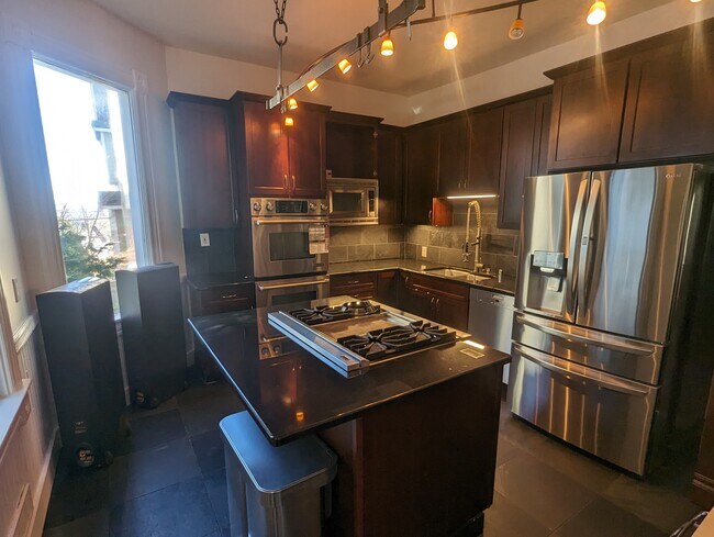 Kitchen - 1528 18th Avenue