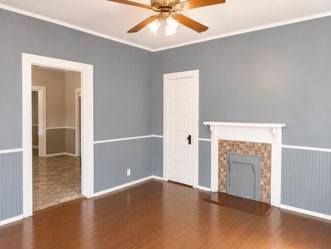 Foto del edificio - 425 Lakeview St